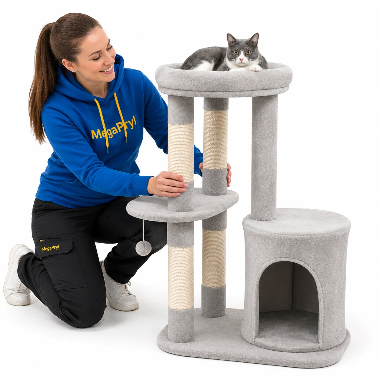 Klösträd för katt med kattgrotta och plattformar