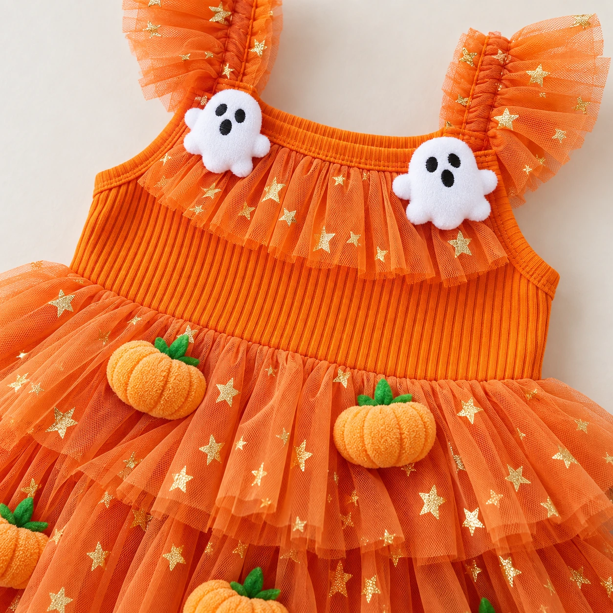 Halloweenklänning för barn med tyll och 3D-detaljer