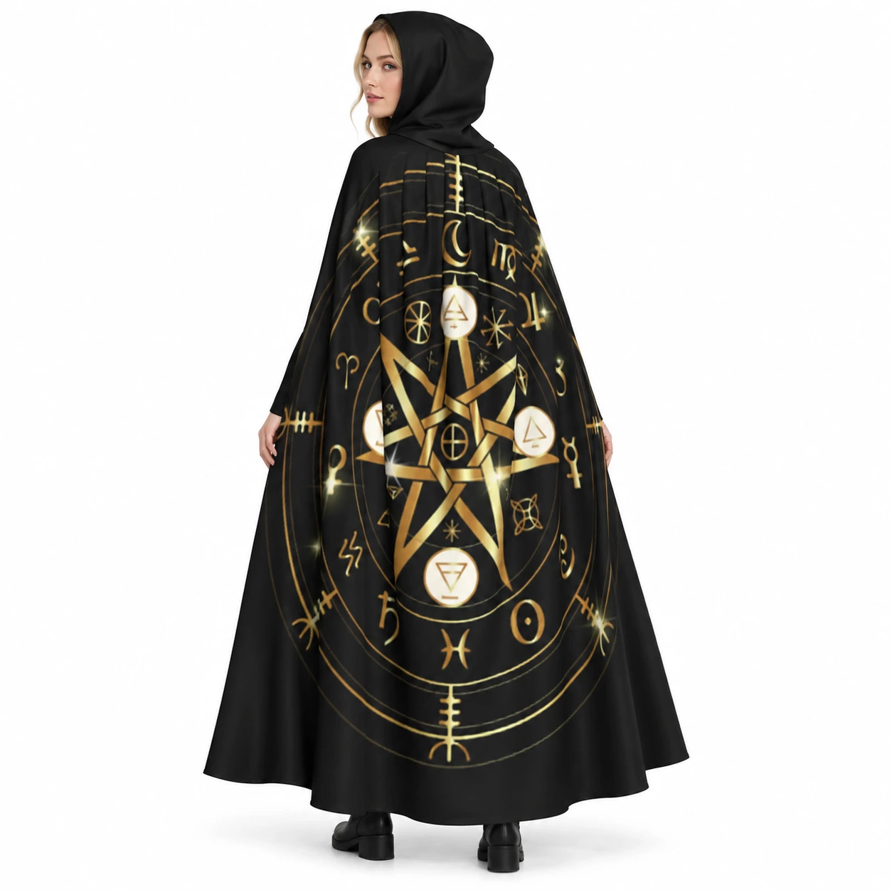 Svart Mystisk Mantel med Luva och Gyllene Pentagram