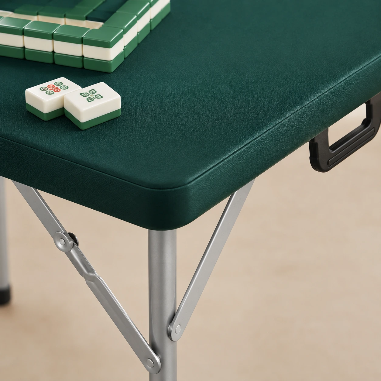 Fällbart spelbord för mahjong och domino