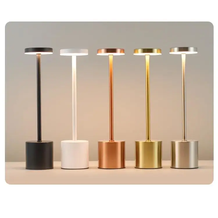 Metallbordslampa med Touchsensor – 3 Ljuslägen