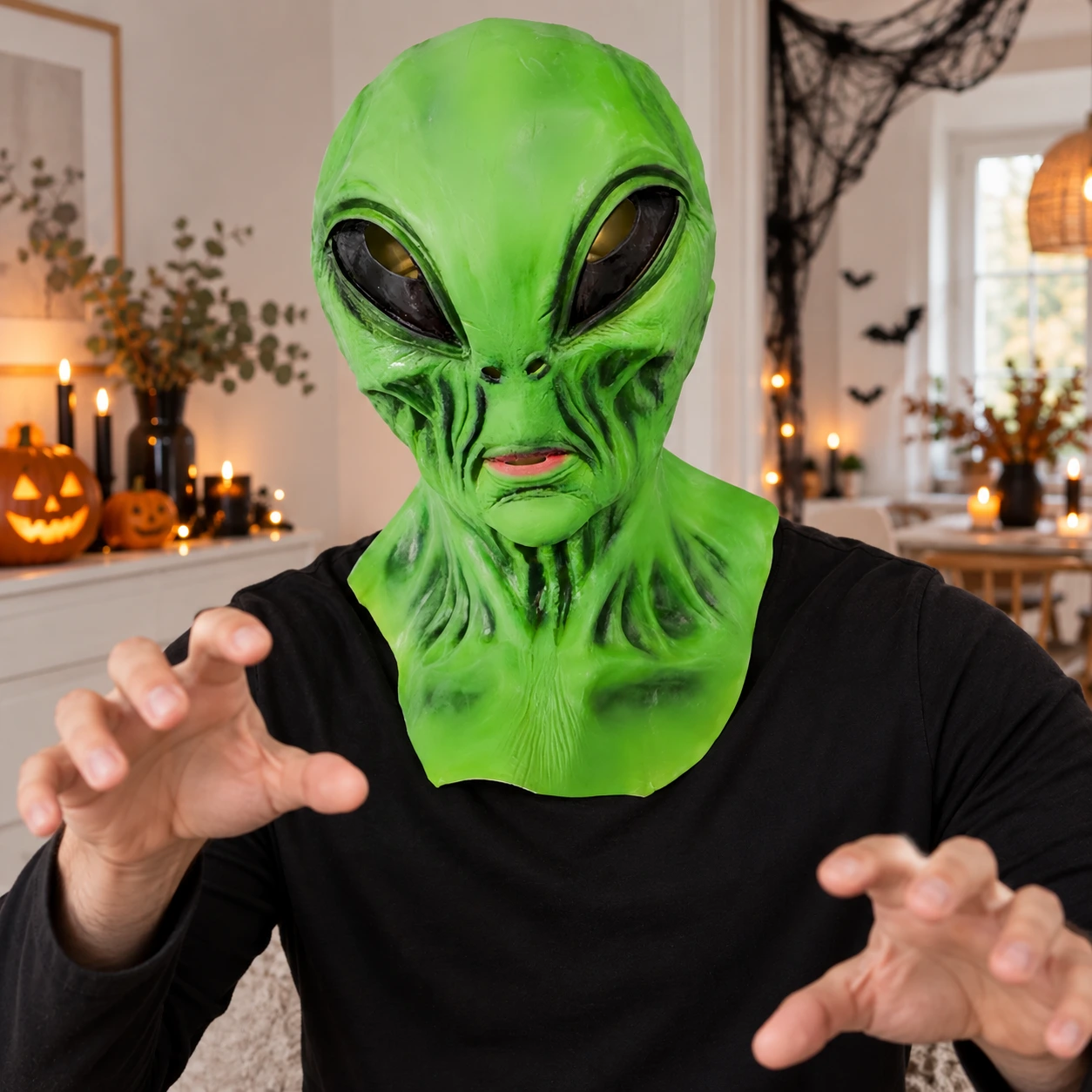 Grön Klassisk Alien Latexmask med Stora Ögon