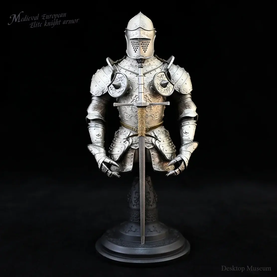 Medeltida Riddarrustning – 190 mm Dekor