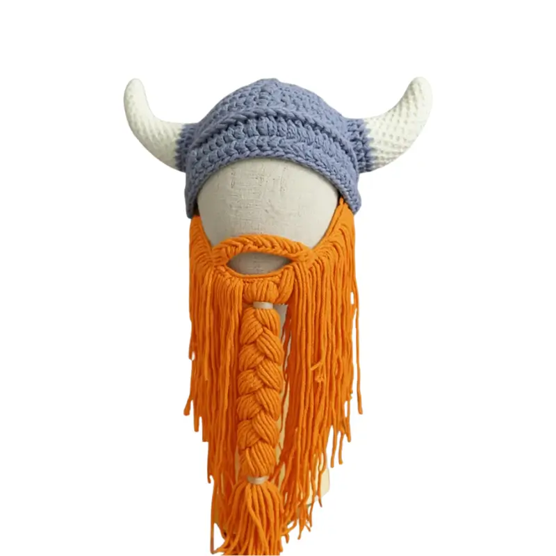 Vikinghatt med Skägg – Stickad Mössa för Vinter 5