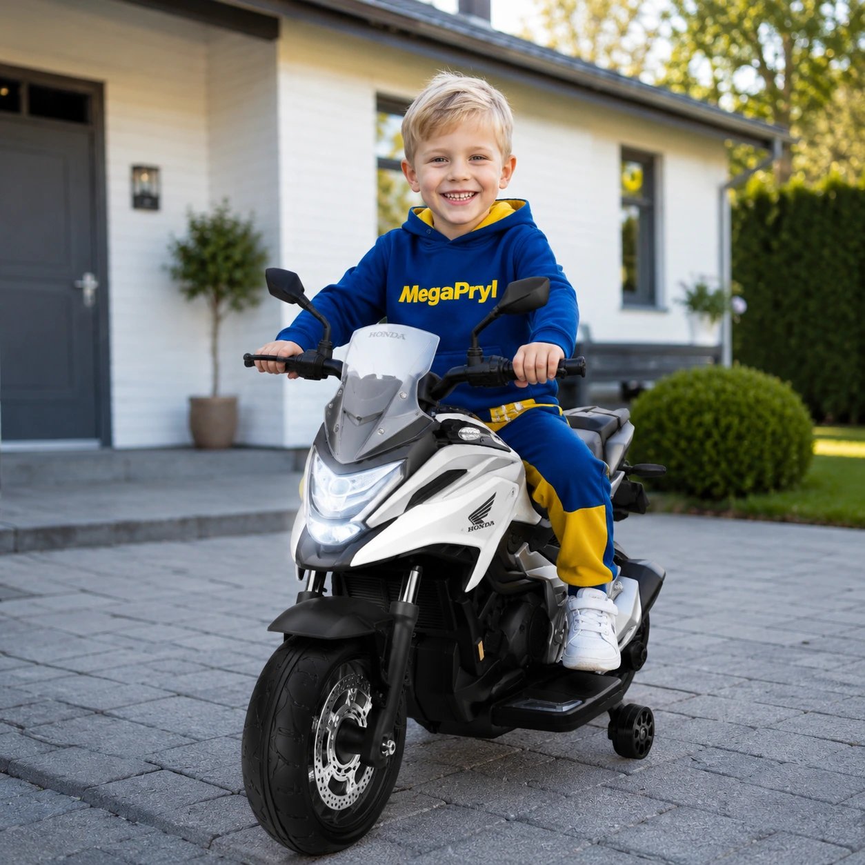 Elmotorcykel för barn med stödhjul och musik