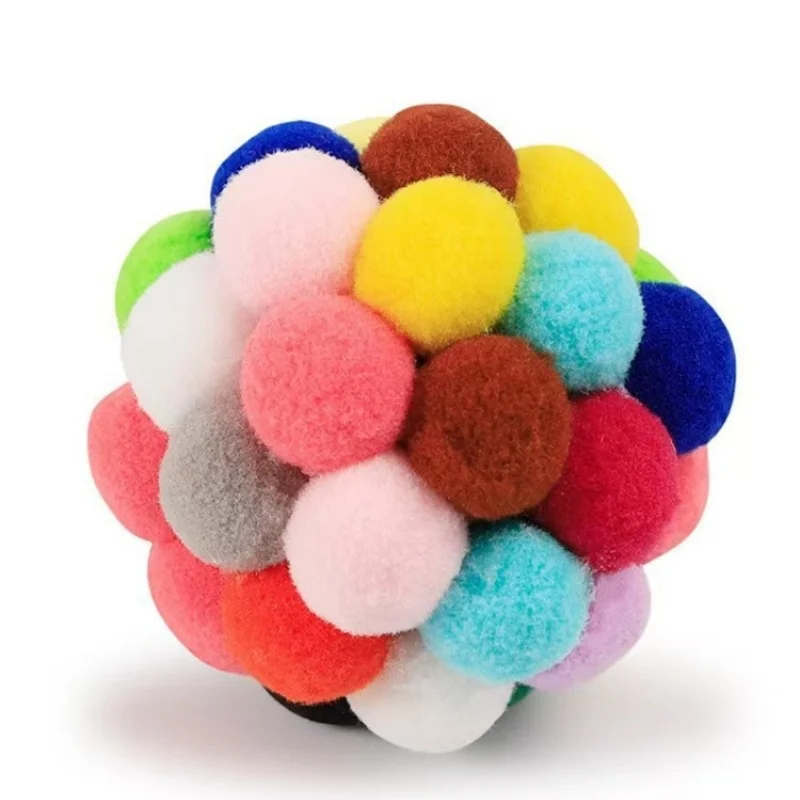 Kattleksak – Flerfärgad Plyschboll
