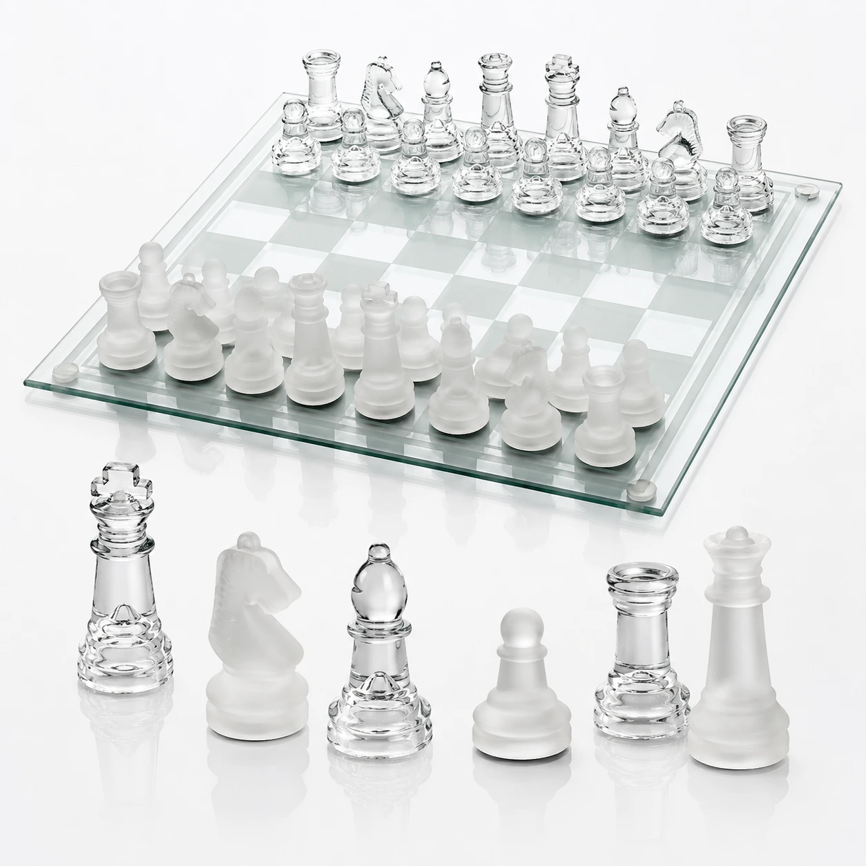 Schackspel i Glas – Transparent & Frostat