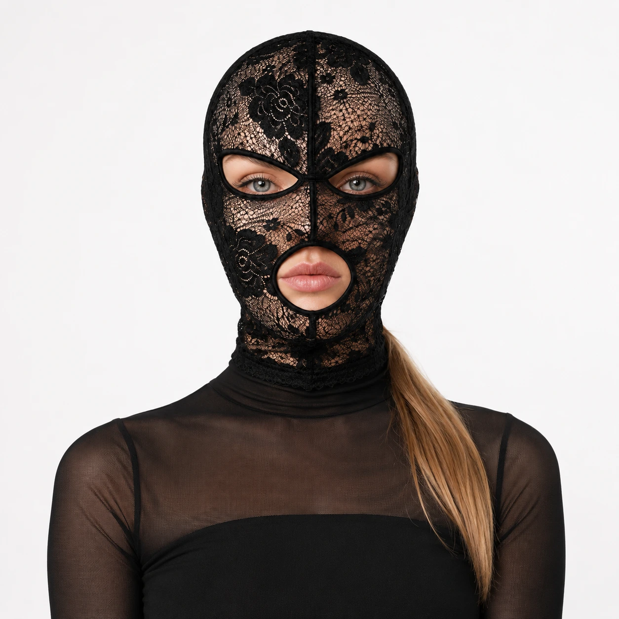 Spetsmask med Blomstermönster