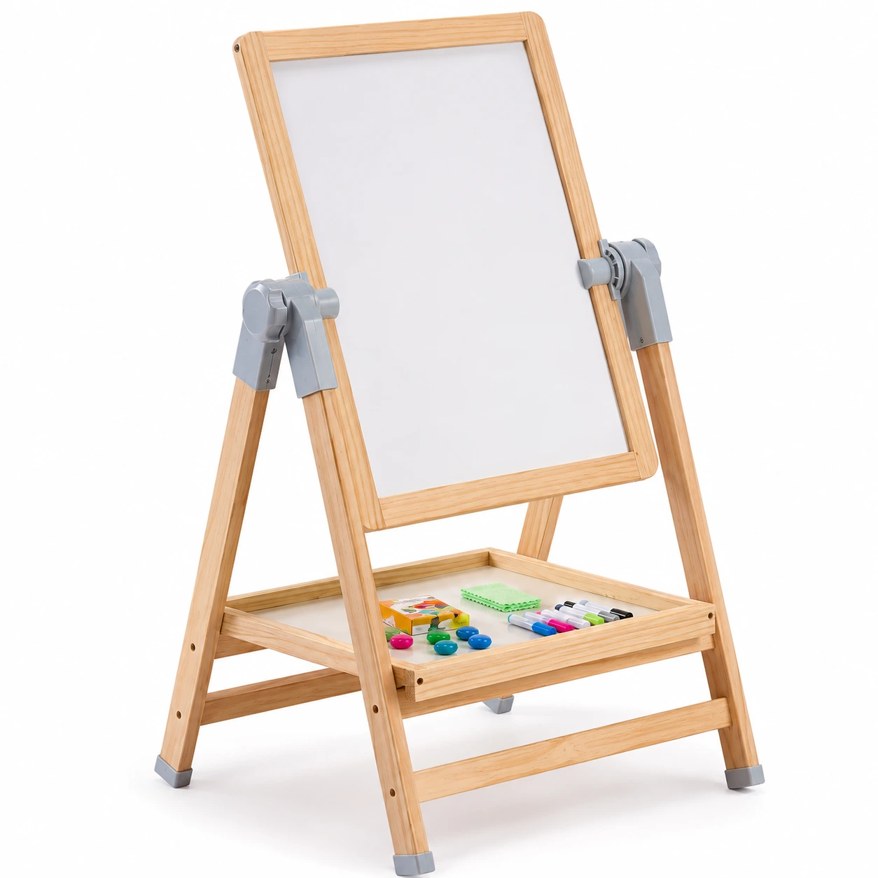 Ritställ för barn med whiteboard och svart tavla