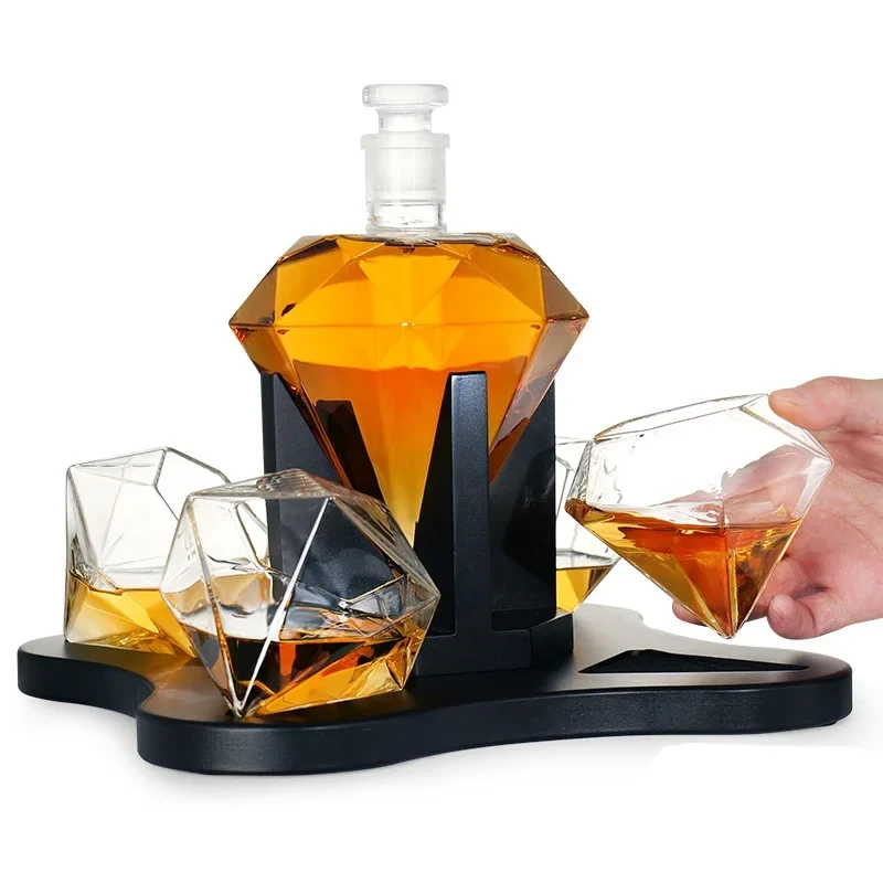 Diamantformat Whiskeyglas – Klar & Blyfri