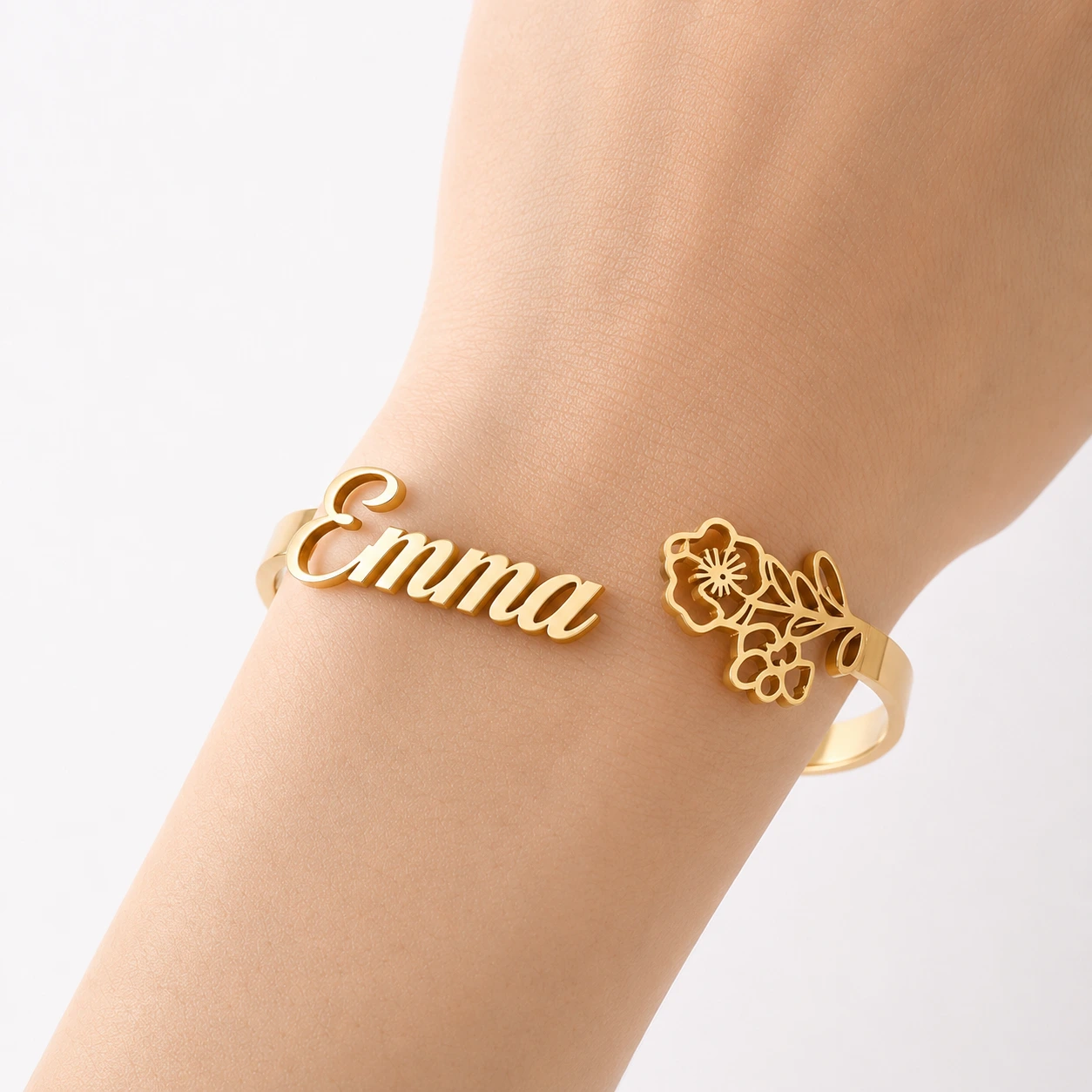 Personligt Armband med Namn & Födelseblomma