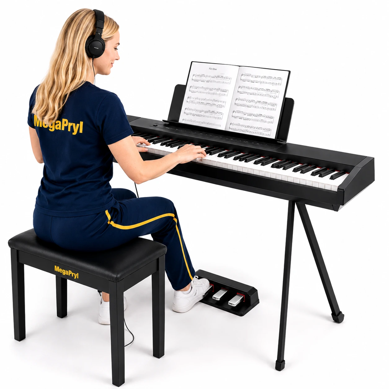 Digitalpiano med 88 tangenter och 3 pedaler